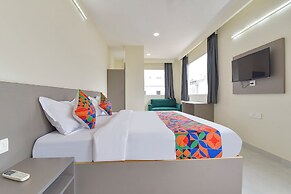 Fabhotel Cozzy Stay