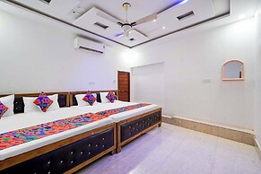 Fabhotel Ramendra Palace