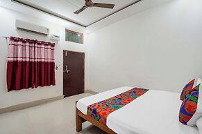Fabhotel Ramendra Palace