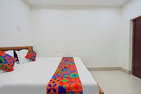 Fabhotel Ramendra Palace