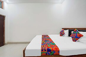 Fabhotel Ramendra Palace