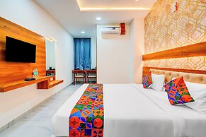 Fabhotel Golden Stay