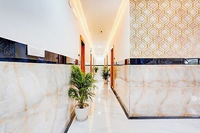 Fabhotel Golden Stay