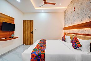 Fabhotel Golden Stay