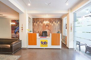 Fabhotel The Flora