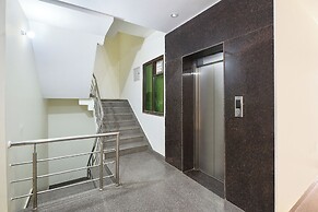 Fabhotel The Flora