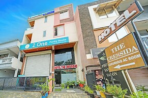 FabHotel Cressdia