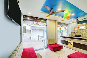 Fabhotel Mahak Palace