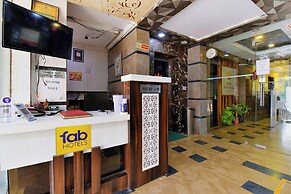 Fabhotel Tip Top