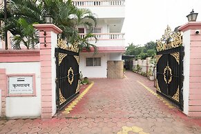 Fabhotel The Krishnayan