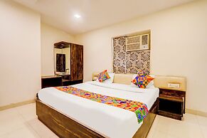 Fabhotel Travellers