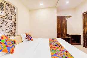 Fabhotel Travellers