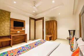 Fabhotel The Nilsa