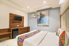 Fabhotel The Nilsa