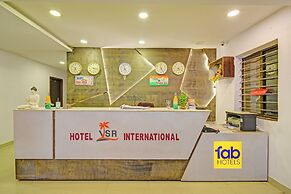 Fabhotel Vsr International