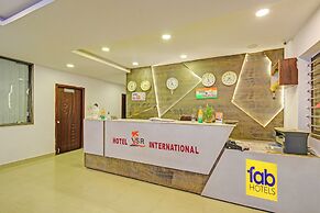 Fabhotel Vsr International