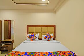 Fabhotel Vsr International
