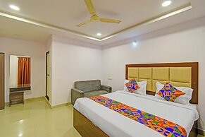 Fabhotel Vsr International