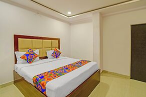 Fabhotel Vsr International