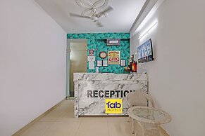 Fabhotel Moonlight & Banquets