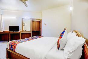 Fabhotel Ratna Regency