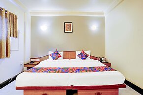 Fabhotel Ratna Regency