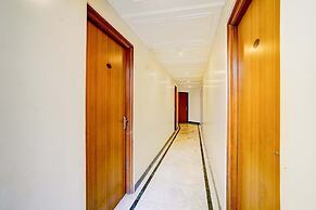 Fabhotel Ratna Regency