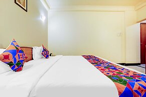 Fabhotel Ratna Regency