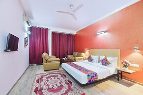 Fabhotel Royal Spark Inn