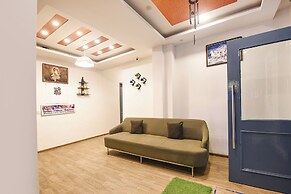 Fabhotel Royal Spark Inn