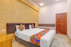 Fabhotel Anant