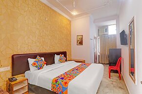 Fabhotel Anant