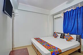Fabhotel Aman