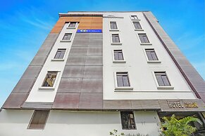 Fabhotel Aman