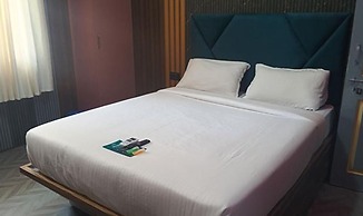 Fabhotel Arya Baner