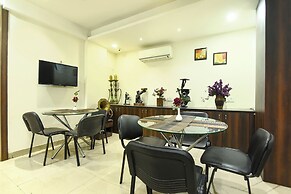 Fabhotel Motisarai