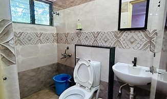 Fabhotel Sahana Residency