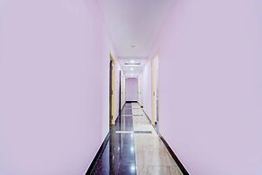 Fabhotel Sahana Residency