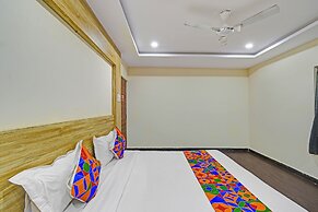 Fabhotel Cube
