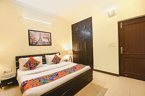Fabhotel Golf Luxury