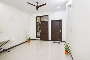 Fabhotel Golf Luxury