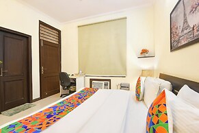 Fabhotel Golf Luxury