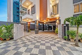 Fabhotel White House Leo