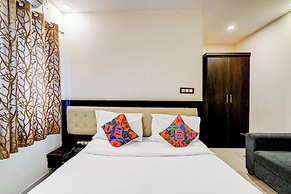 Fabhotel Royal Regalia Inn