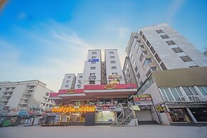 Fabhotel Rajtilak