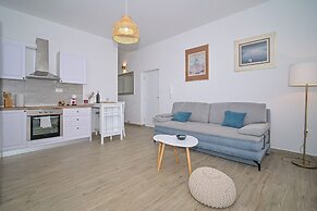 Ami Aparment Strožanac