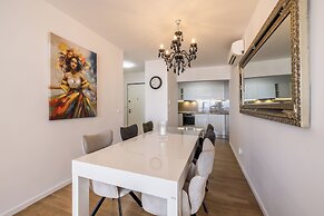 Beachaholic M&G, Luxury Seaside Suites On Znjan