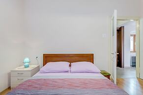 Diocletian'S Corner, Three Bedroom Apartment