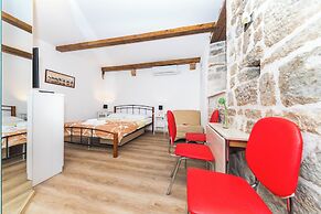 Studio Apartment First Vestibul, Heart Of Split