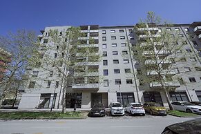 Lola Suite, One Bedroom Place With Free Parking